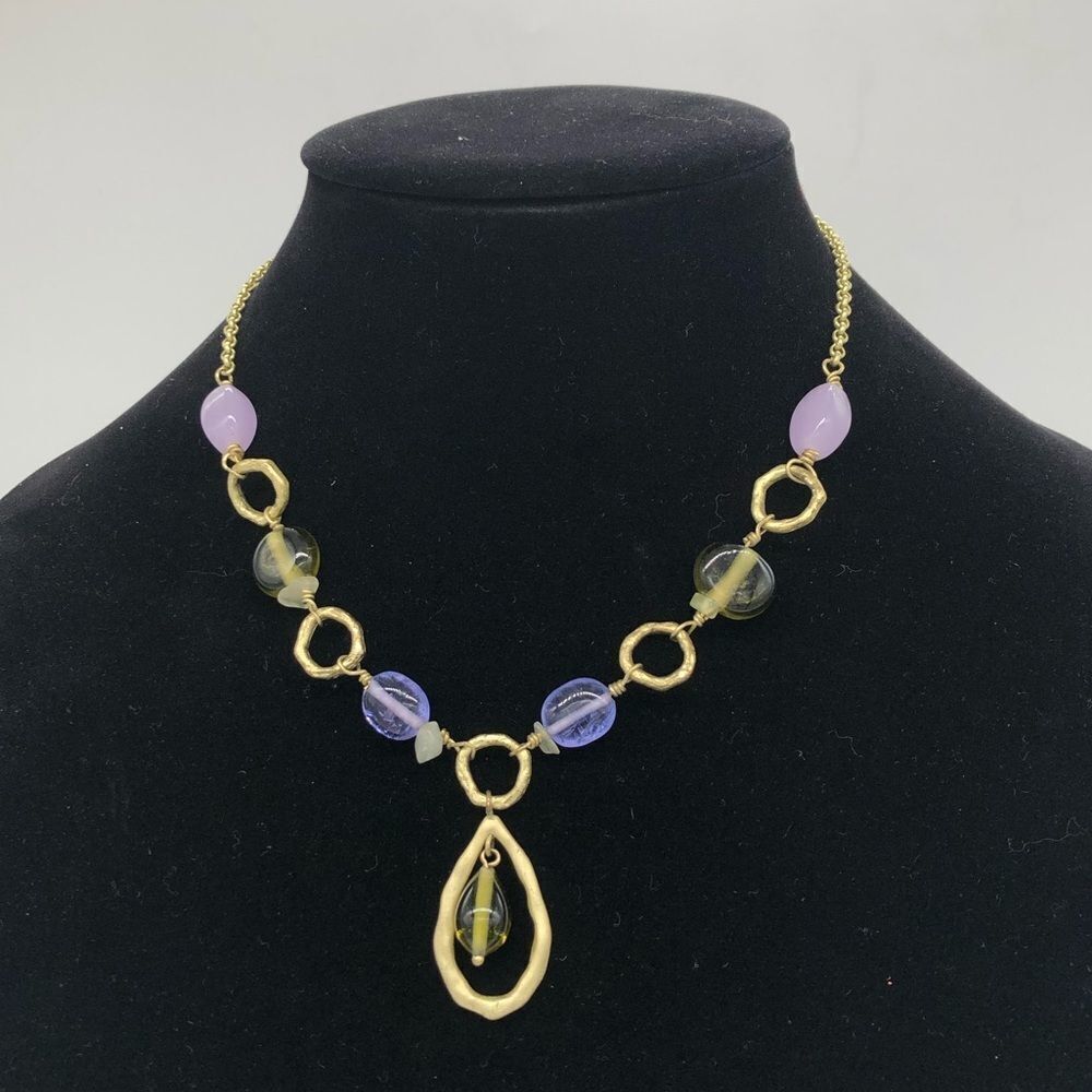 Lia Sophia Purple Faux Jade w/gold tone chain